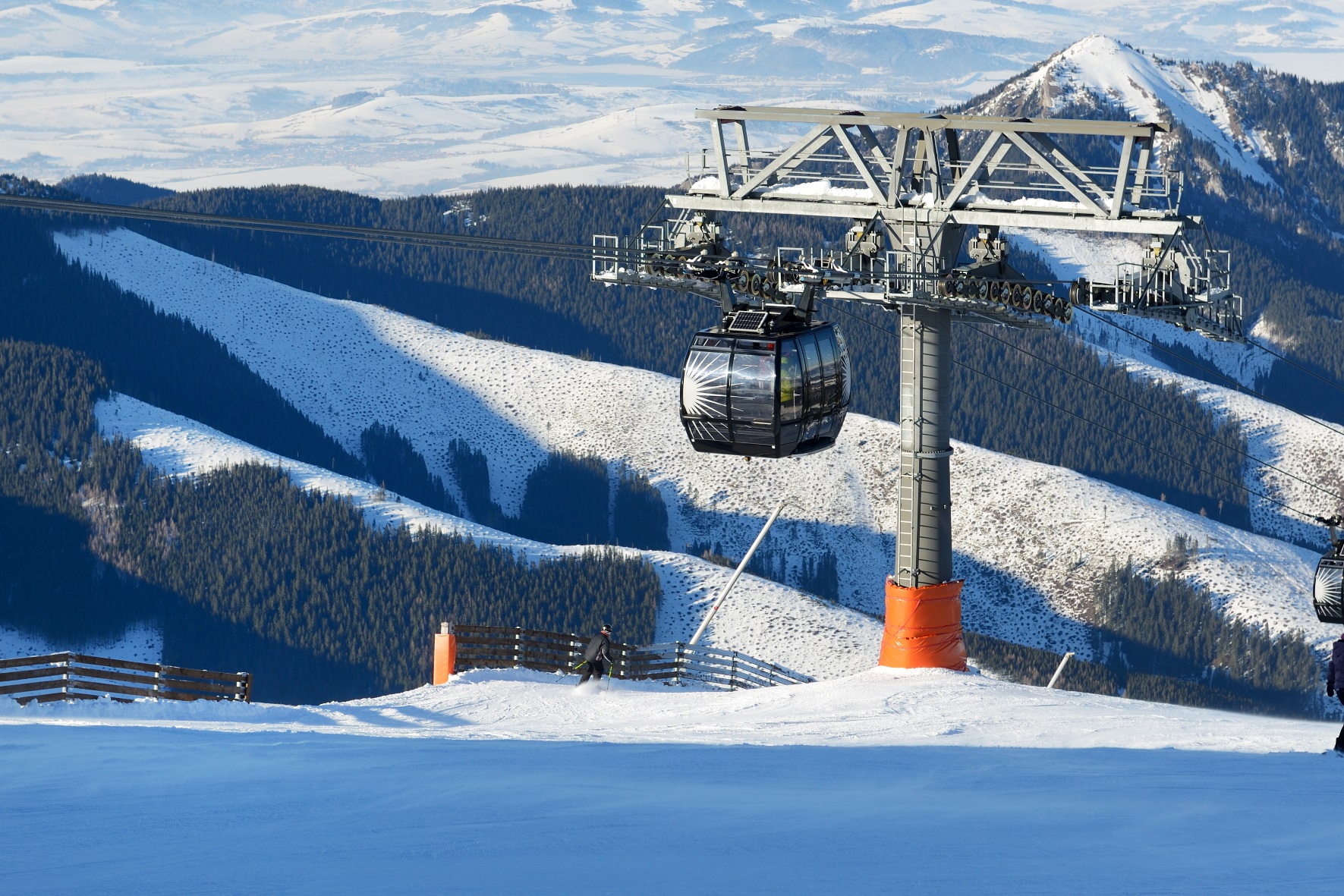 Lanovka na Chopok, lyžařské středisko Jasná, Slovensko